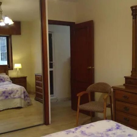سانتياغو دي كومبوستيلا Acogedora Habitacion Doble Junto A Paseos & Parques المظهر الخارجي الصورة