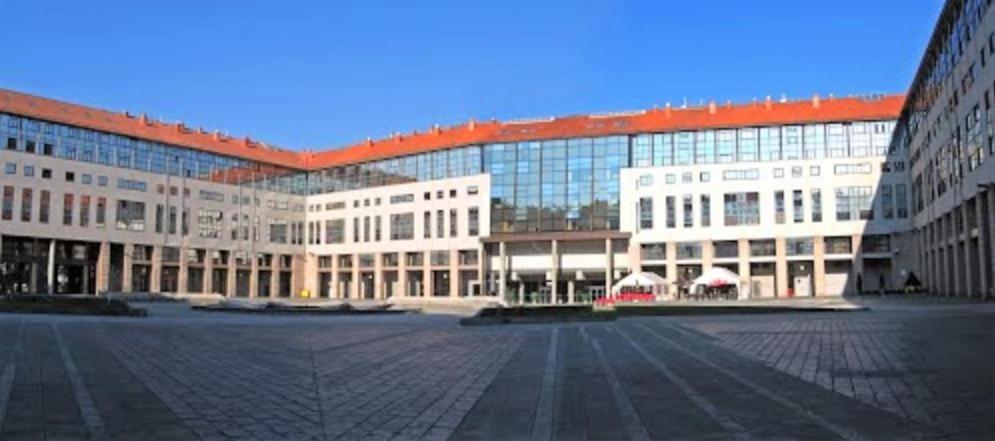 سانتياغو دي كومبوستيلا Acogedora Habitacion Doble Junto A Paseos & Parques المظهر الخارجي الصورة